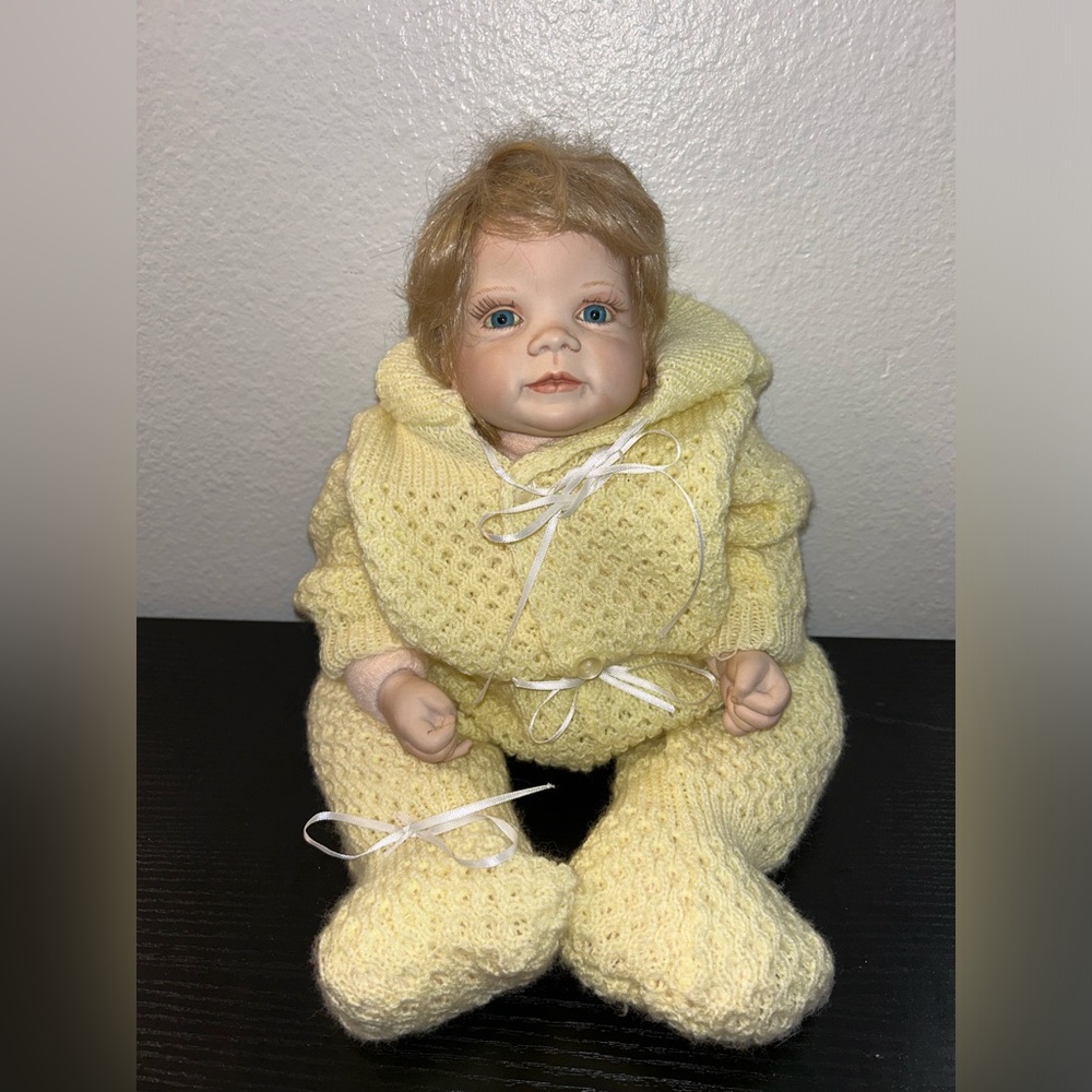 Reborn Vintage Baby Doll 22” Lifelike Soft Body Blue Eyes Blonde Short Hair